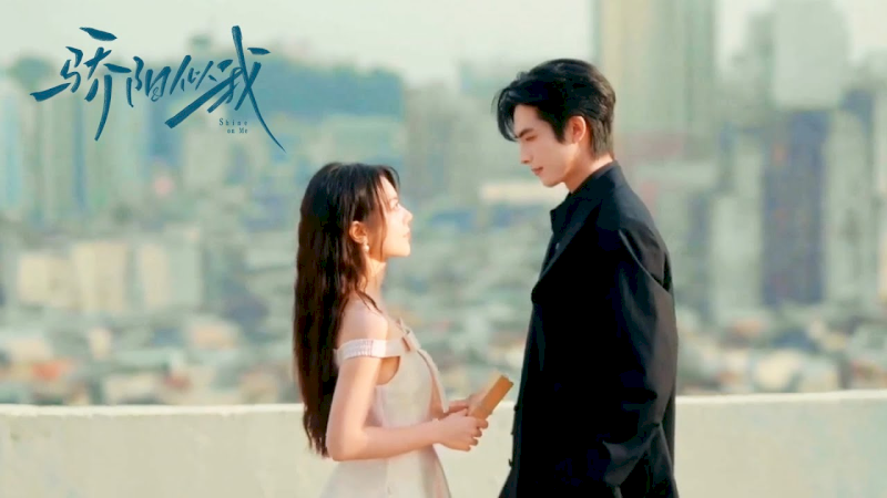 Phim Tôi Như Ánh Dương Rực Rỡ (Shine On Me) Tập 3: Dưới Mái Hiên Cơn Mưa và Sự Quan Tâm Thầm Lặng