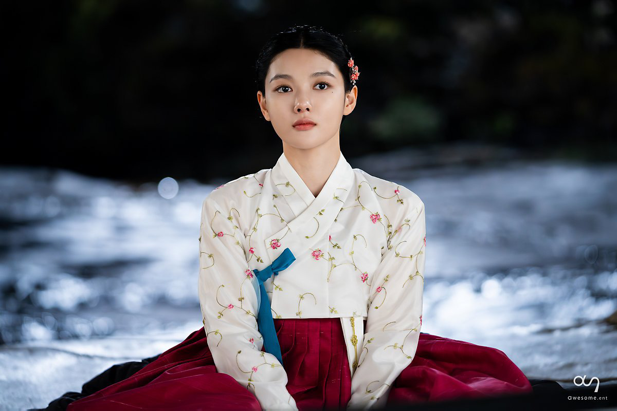 Kim Yoo Jung: Hành trình từ sao nhí đến diễn viên HOT của màn ảnh Hàn