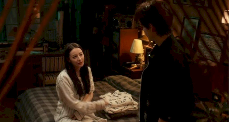 Phim "Đất Xanh Sinh Cú" tập 23: Viêm Thác (Trần Tinh Húc) và Nhiếp Cửu La cùng chung hoạn nạn, tình cảm thăng hoa