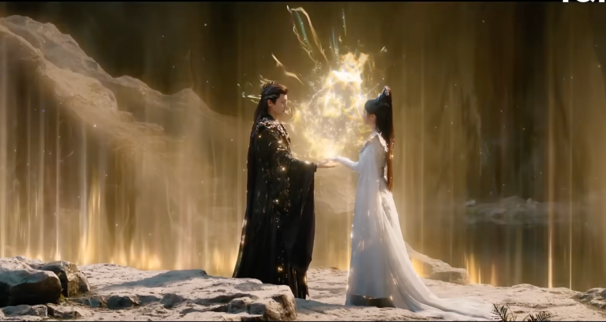 Tiêu Dao Tập 1: Hôn lễ đẫm máu kiếp trước và màn tái ngộ định mệnh "Anh hùng cứu mỹ nhân"