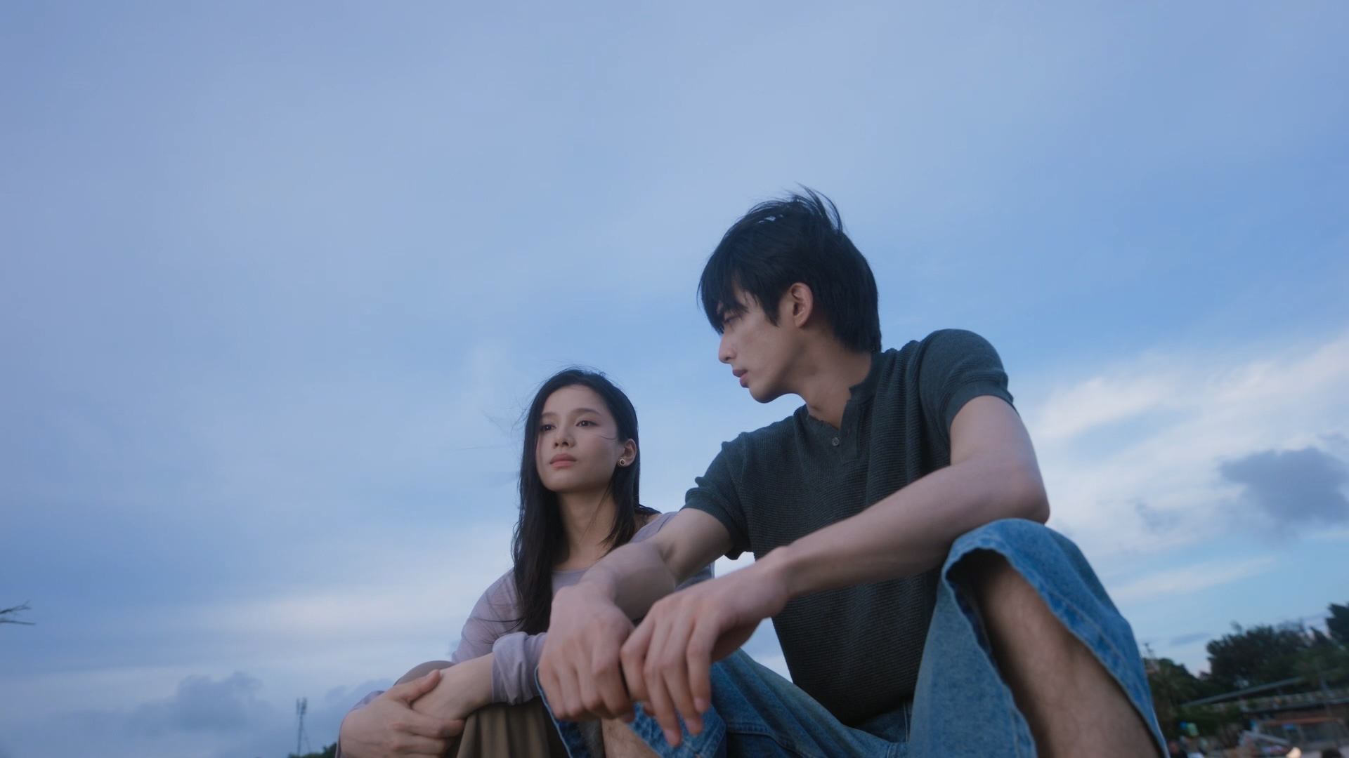 Chó Hoang Và Xương - 347261